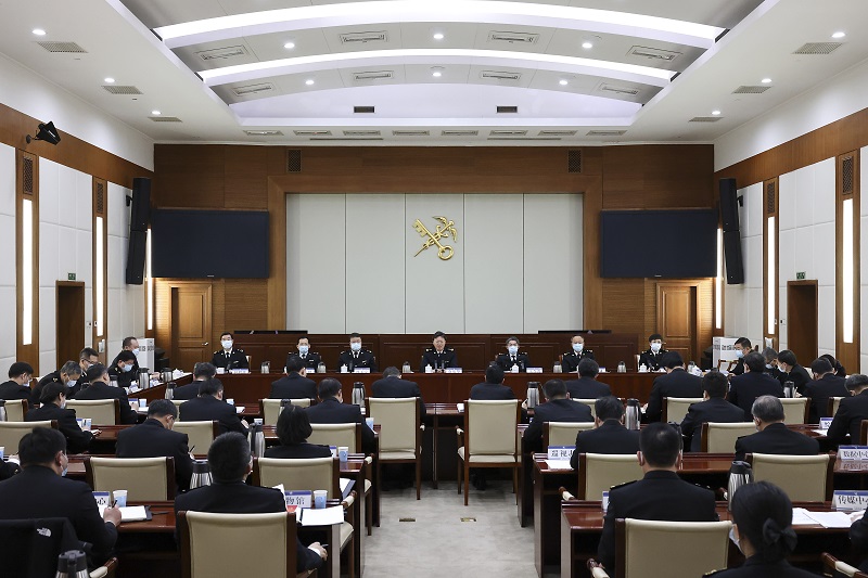 海关总署党委举行理论学习中心组(扩大)学习 以智慧海关建设服务社会主义现代化强国建设 海关总署党委举行理论学习中心组(扩大)学习 以智慧海关建设服务社会主义现代化强国建设