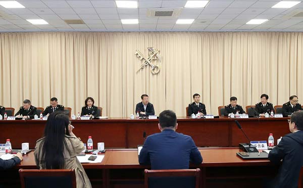 海关总署副署长孙玉宁在杭州海关召开跨境电商企业专题座谈会