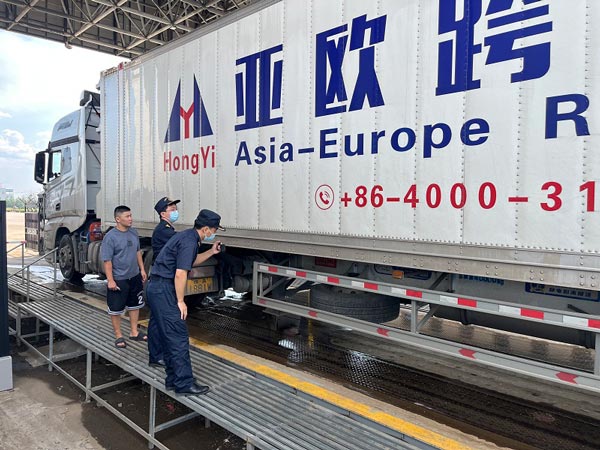 天津海关推出10条具体措施畅通进出口物流通道 天津海关推出10条具体措施畅通进出口物流通道