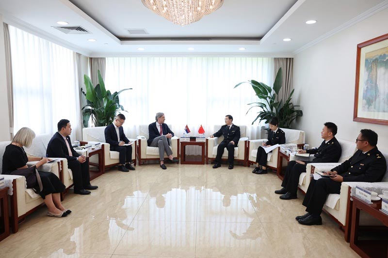 海关总署副署长赵增连在署会见塞尔维亚工商会主席马尔科·查戴日一行