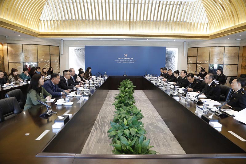 10月28日,海关总署副署长赵增连在署会见美中贸易全国委员会会长谭森及企业代表。 10月28日,海关总署副署长赵增连在署会见美中贸易全国委员会会长谭森及企业代表。