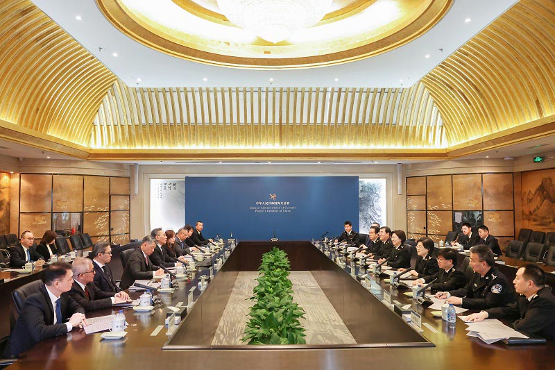 海关总署署长孙梅君会见澳门特别行政区政府保安司司长陈子劲 海关总署署长孙梅君会见澳门特别行政区政府保安司司长陈子劲