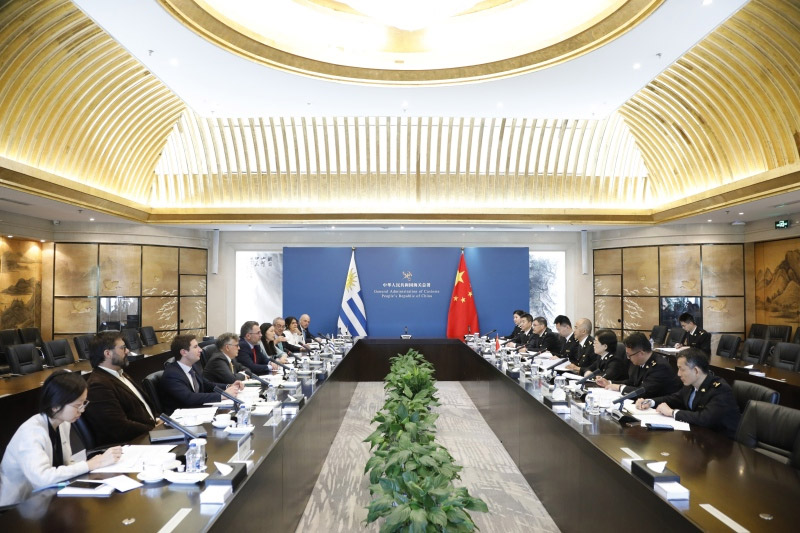 海关总署副署长王军会见乌拉圭牧农渔业部副部长卡拉姆布拉 海关总署副署长王军会见乌拉圭牧农渔业部副部长卡拉姆布拉